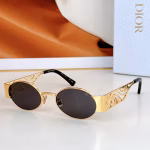 Dior Women's Sunglasses - Image 5