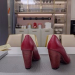 Fendi 2025 Spring-Summer Wood Grain Chunky Heel Series Pointed and Rounded Toe Single Shoes - Image 7