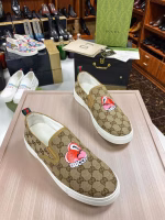 GUCCI Unisex Classic Flat Shoes - Image 5