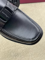 Ferragamo's latest classic high-quality leather shoes, synchronized with counter offerings - Image 7