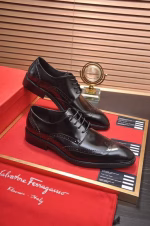 Ferragamo formal men's leather shoes - Image 3