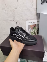 Valentino's classic hit casual shoes, same style as Zhang Yixing's - Image 3