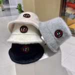 Fendi 2023 Autumn & Winter New Style Thickened Warm Bucket Hat - Image 2