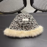 LV Autumn/Winter Thickened Plush Warm Earmuff Bucket Hat - Image 8