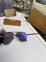 High-Quality GUCCI Men’s Polarized Sunglasses - Image 5