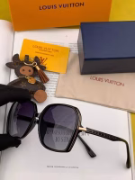 LV Oversized Sunglasses - Image 3