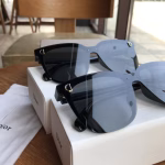 Dior Square Oversized Sunglasses (Official Counter Packaging) - Image 3