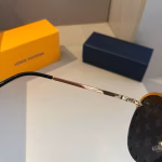 LV Louis Vuitton New Rivet Debut Sunglasses - Image 8