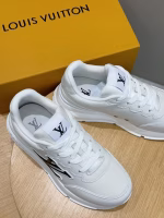 Louis Vuitton Classic 2025 Autumn/Winter Men's Classic Sneakers - Image 2