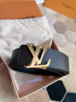 LV New Men's Belt with Overlapping Letter Buckle (Purchasing Agent Grade) - Image 2