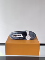 LV's new Neo Run Away sports shoes - Image 7