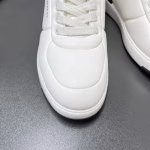 Givenchy Wing Low-Top Casual Sneakers - Lace-Up Style - Image 7