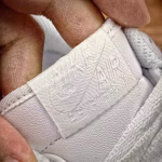 Nike pure original Air Force 1 classic versatile casual sports skate shoes with built-in chip - Image 5