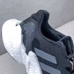 Adidas retro Boost running shoes - Image 5