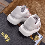 Gucci little bee painted handcrafted men's shoes - Image 9