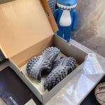 Balenciaga 2025 Spring/Summer The Hacker Project Tire Sneakers - Image 2