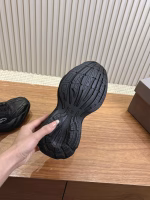 Balenciaga Sparkling 3XL & Runner Half-Fabric Chunky Sneakers - Image 3