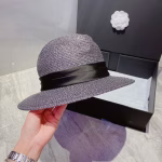 Celine Shimmering Silver Thread & Papyrus-Crafted Fascinator/Hat - Image 4