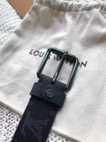 Purchasing agent grade LV men's belt - Image 9