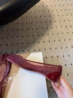 Christian Louboutin x Maison Margiela 2025 Spring/Summer Collaborative Toe-Separated Flat Shoes - Image 2