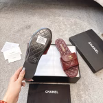 Chanel 25FW Spring/Summer New Quilted Mier Slide Sandals - Image 4