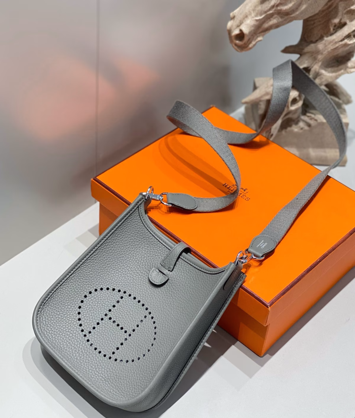 Hermes Evelyne III TPM Bag In Gris Meyer Clemence Leather - Image 9