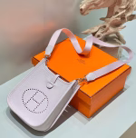 Hermes Evelyne III TPM Bag In Mauve Pale Clemence Leather - Image 3