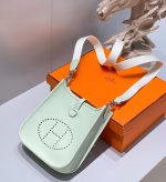 Hermes Evelyne III TPM Bag In Vert Fizz Clemence Leather - Image 5
