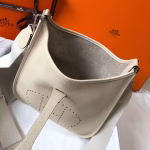 Hermes Evelyne III 29 PM Bag In Craie Clemence Leather - Image 2