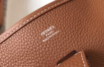 Hermes Evelyne III 29 PM Bag In Gold Clemence Leather - Image 2