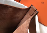 Hermes Evelyne III 29 PM Bag In Gold Clemence Leather - Image 5