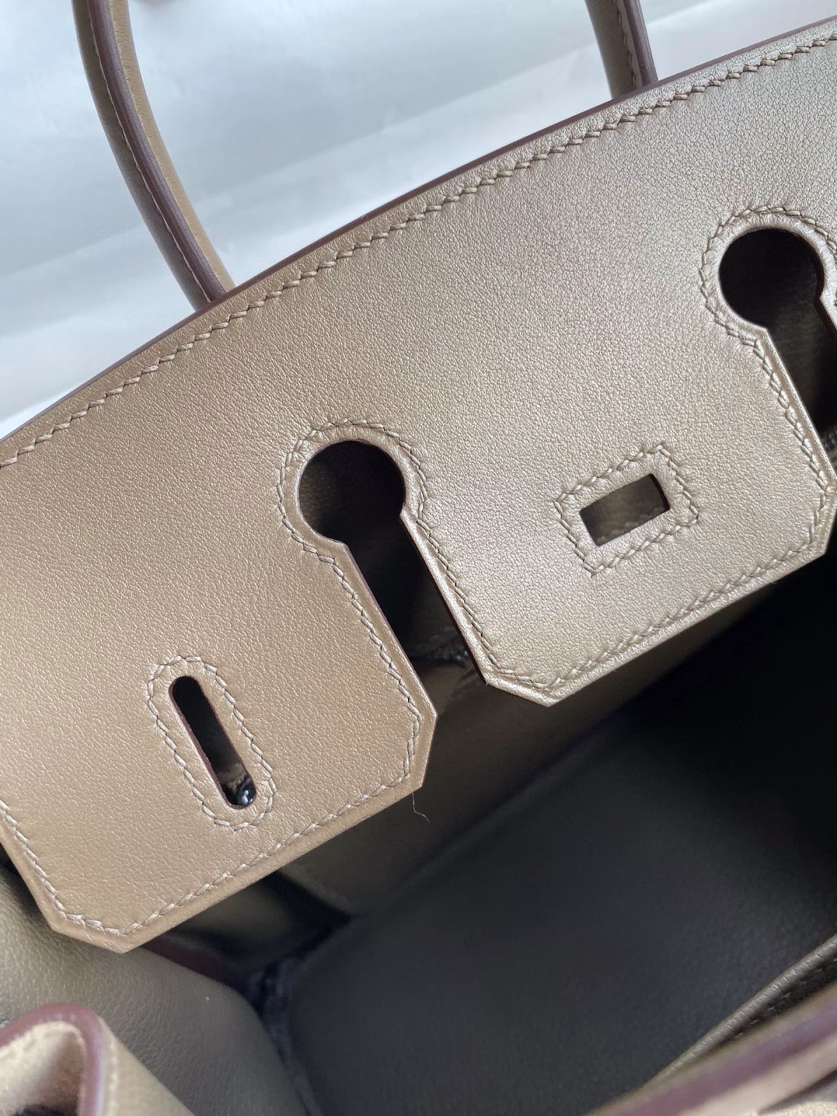 Hermes Birkin 25 Grizzly Bag in Taupe Veau Doblis and Swift Leather - Image 7
