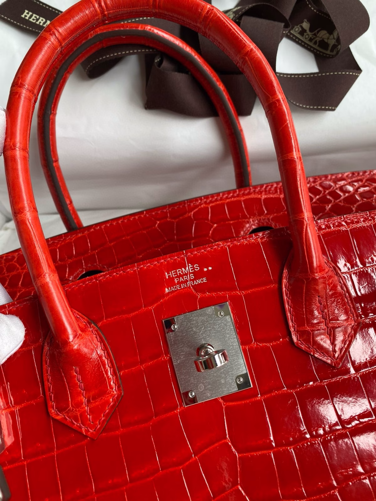 Hermes Birkin 25 Handmade Bag In Red Crocodile Niloticus Shiny Skin - Image 2