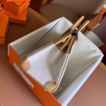Hermes Birkin 25 Handmade Bag In Toile & Biscuit Swift Leather - Image 8