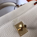 Hermes Mini Kelly 20cm Bag In Craie Clemence Leather - Image 8