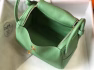 Hermes Lindy 26cm Bag In Vert Criquet Clemence With GHW - Image 4
