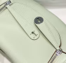 Hermes Lindy 26cm Bag In Vert Fizz Clemence Leather GHW - Image 2