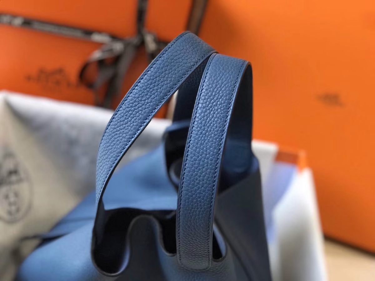 Hermes Picotin Lock 18 Bag In Blue Agate Clemence Leather - Image 3