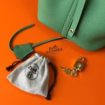 Hermes Picotin Lock 18 Bag In Vert Criquet Clemence Leather - Image 2