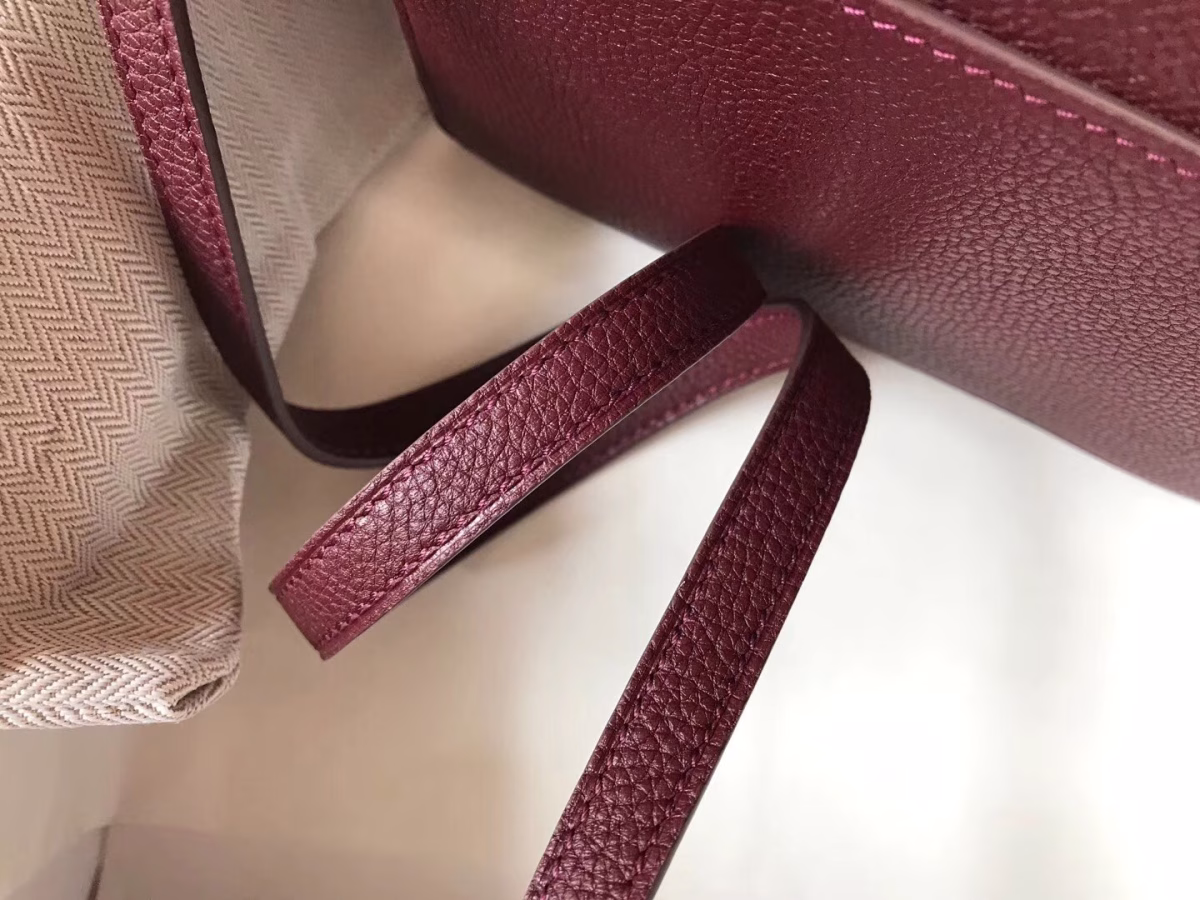Hermes Sac Roulis Mini Bag In Burgundy Evercolor Calfskin - Image 6