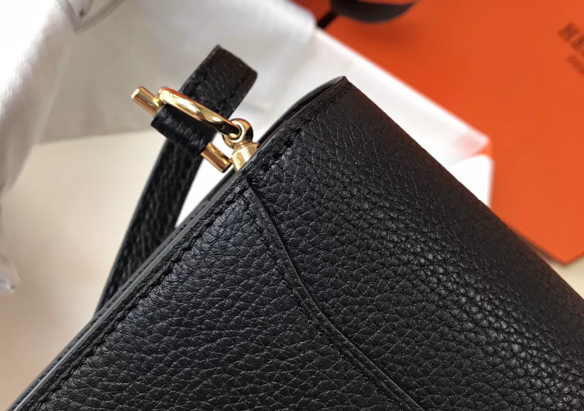 Hermes Sac Roulis Mini Bag In Black Evercolor Calfskin - Image 4