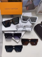 LV Louis Vuitton European and American Style Oversized Frame One-Piece Sunglasses - Image 2