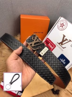 Counter-synchronized LV New Arrival: Men's Belt with Quilted Pattern - Image 9