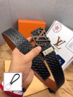 Counter-synchronized LV New Arrival: Men's Belt with Quilted Pattern - Image 8