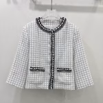 Chanel 2025 Early Spring New Tweed Cape Coat with Three-Quarter Sleeves