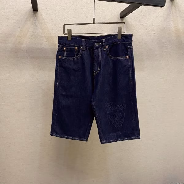 1 Gucci 2025 Spring/Summer New Straight-Fit Slim Denim Shorts - Image 1