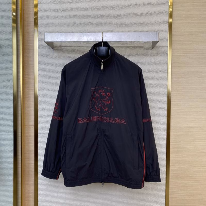 1 Balenciaga × Manchester United Co-Branded Windbreaker - Image 1