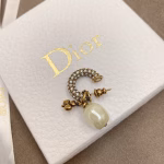𝐃𝐈𝐎𝐑' 🐝 Shimmering Full Diamond Circle Pearl Earrings - Image 4