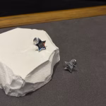 Gucci Gucci Fearless Love Cat Earrings - Image 2