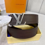 LV Men's Belt with Soft Leather and Logo Buckle - Image 4